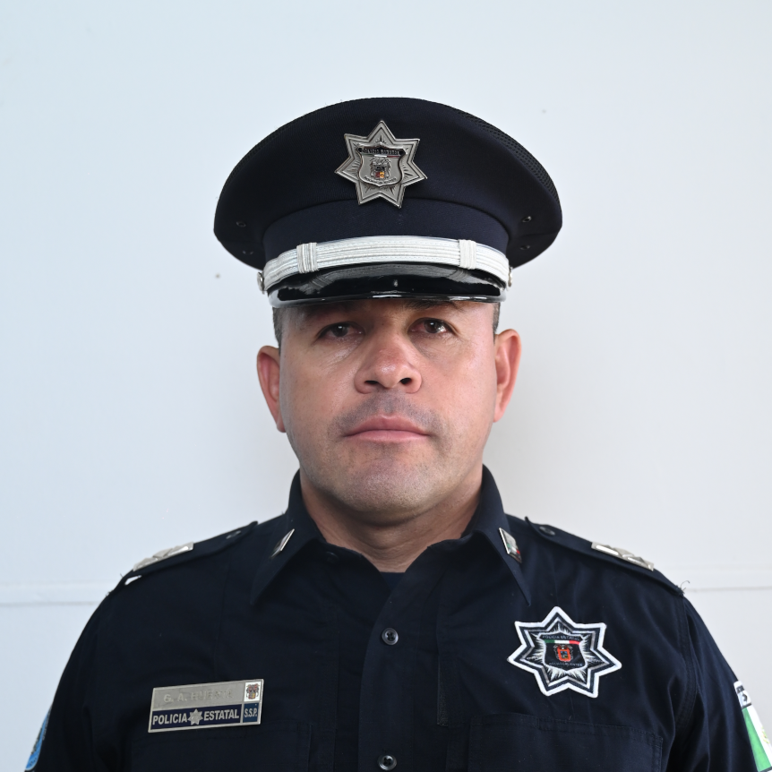 Photo of Subinspector de Policía Estatal Giezi Azael Huerta